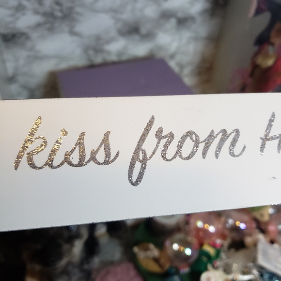 Every snowflake is a kiss from heaven wooden glitter sign - Picture 7 of 11